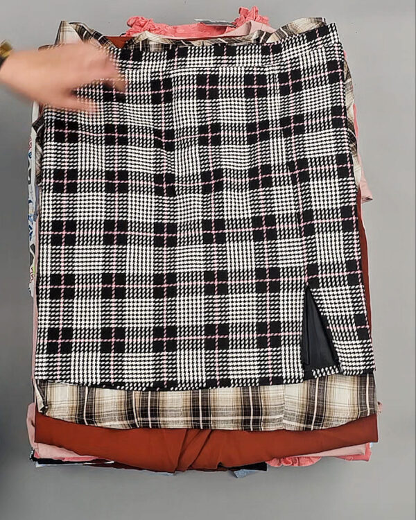 Фотография  357 - GEORGE+ARCADIA mix S AD16#10 кг, ЛОТ №8882 оптом в Иркутске и Иркутской области