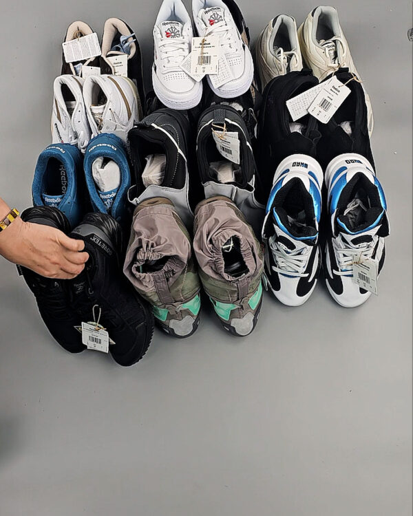 Фотография  570 - Кроссовки Reebok#23 шт, ЛОТ №8897 оптом в Иркутске и Иркутской области