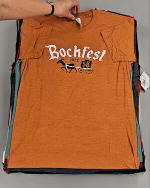 Фотография  900 - Футболки СТОК CAN 084#5 кг, ЛОТ №9000 оптом в Иркутске и Иркутской области