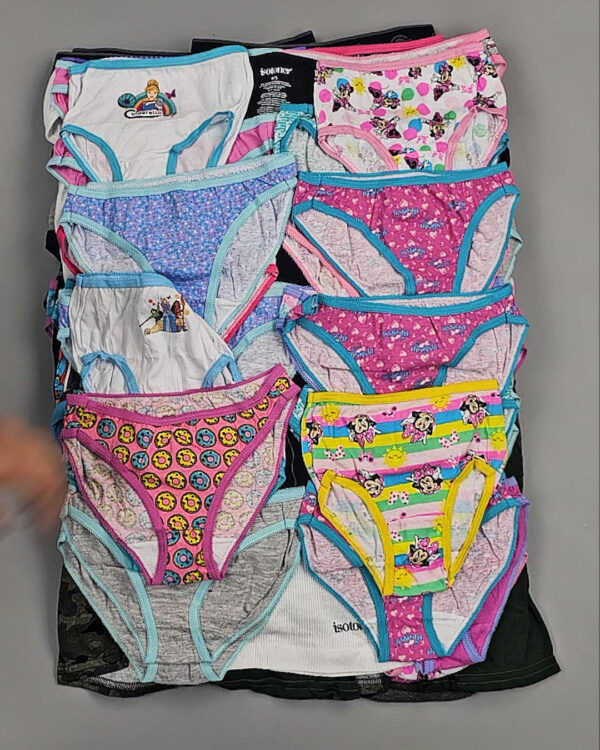 Фотография  986 - Нижнее белье LIDL Kids#2,8 кг, ЛОТ №8960 оптом в Иркутске и Иркутской области