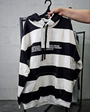 Фотография  324 - LACOSTE, CALVIN KLEIN, TOMMY HILFIGER, GUESS + 075#20 шт, ЛОТ №9072 оптом в Иркутске и Иркутской области