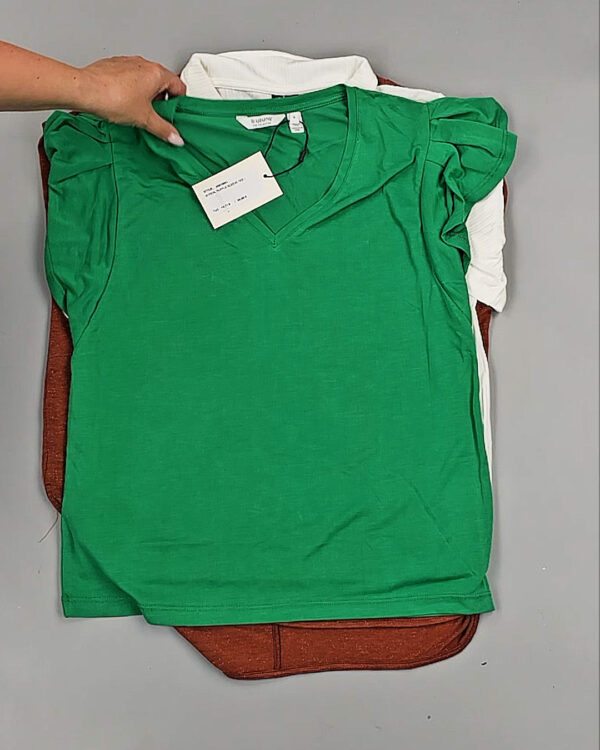 Фотография  597 - Футболки DK COMPANY 045 B#5,8 кг, ЛОТ №9089 оптом в Иркутске и Иркутской области