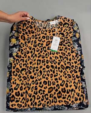 Фотография  554 - Блузки+Джемпера Bestseller Summer 045 B#8,5 кг, ЛОТ №9039 оптом в Иркутске и Иркутской области