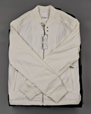 Купить Ветровки жен Корея 085#7 кг, ЛОТ № СТ-9244 оптом в Иркутске и Иркутской области