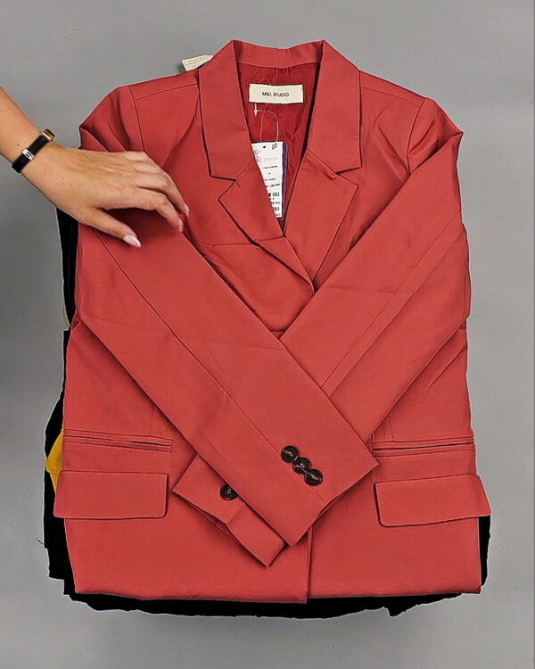 Фотография  221 - Жакеты Корея 085#10 кг оптом в Иркутске и Иркутской области