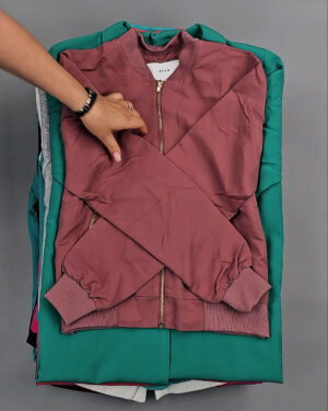 Фотография  533 - Толстовки+Верхняя одежда Bestseller Summer 045 B#7,2 кг, ЛОТ СТ-9323 оптом в Иркутске и Иркутской области