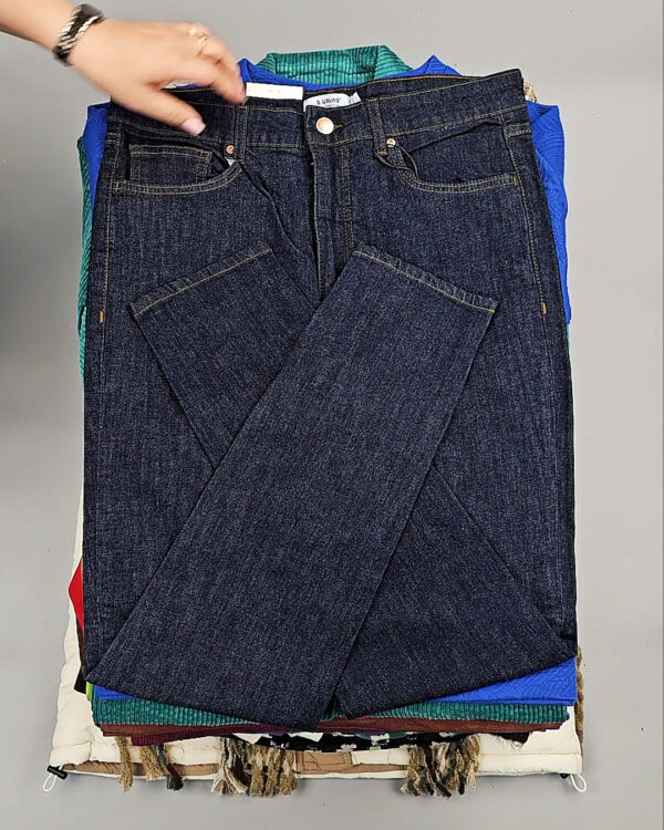 Фотография  206 - B.YOUNG Winter mix 104#15 кг, ЛОТ СТ-9194 оптом в Иркутске и Иркутской области