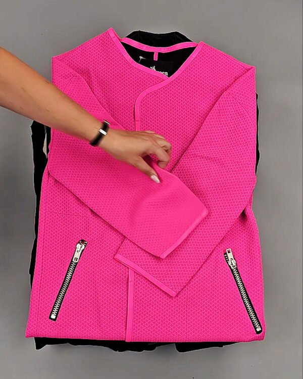 Фотография  637 - Жакеты Корея 085#10 кг, ЛОТ № СТ-9238 оптом в Иркутске и Иркутской области