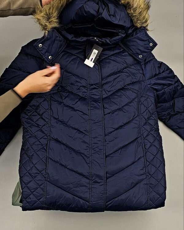 Фотография  695 - Верхняя одежда женская CAN 104#15 кг, ЛОТ СТ-9349 оптом в Иркутске и Иркутской области