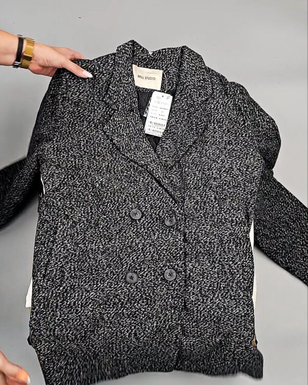 Фотография  561 - Верхняя одежда Корея 085#15 кг оптом в Иркутске и Иркутской области