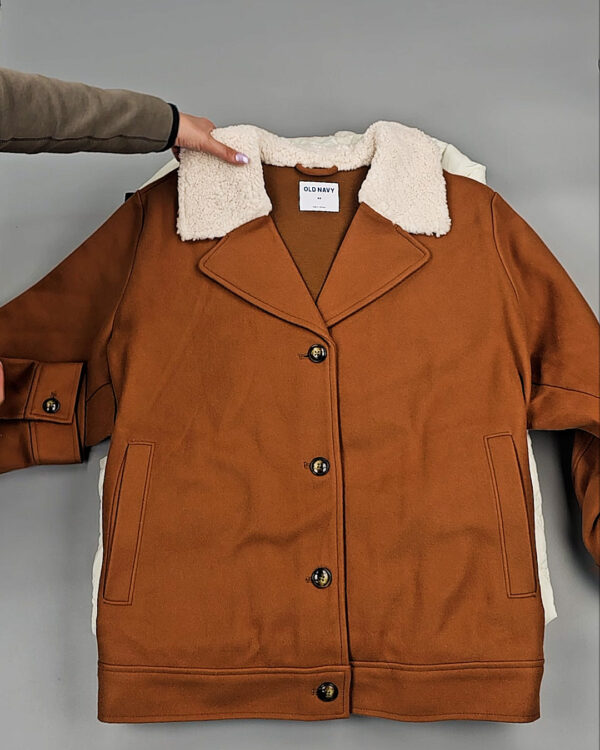 Фотография  468 - Верхняя одежда женская CAN 104#15 кг оптом в Иркутске и Иркутской области