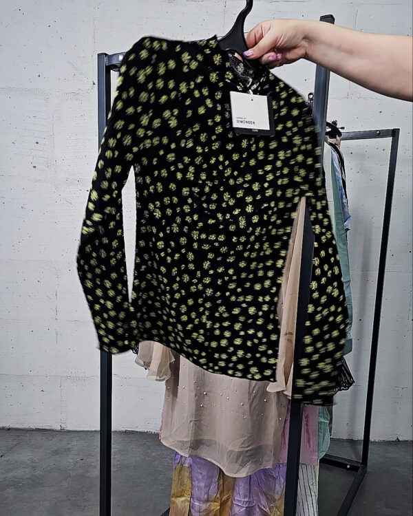 Фотография  448 - Karen by Simonsen mix 075#23 шт, ЛОТ №9100 оптом в Иркутске и Иркутской области