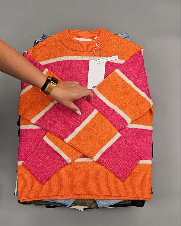 Фотография  457 - JACK JONES Women mix 075 #15 кг оптом в Иркутске и Иркутской области