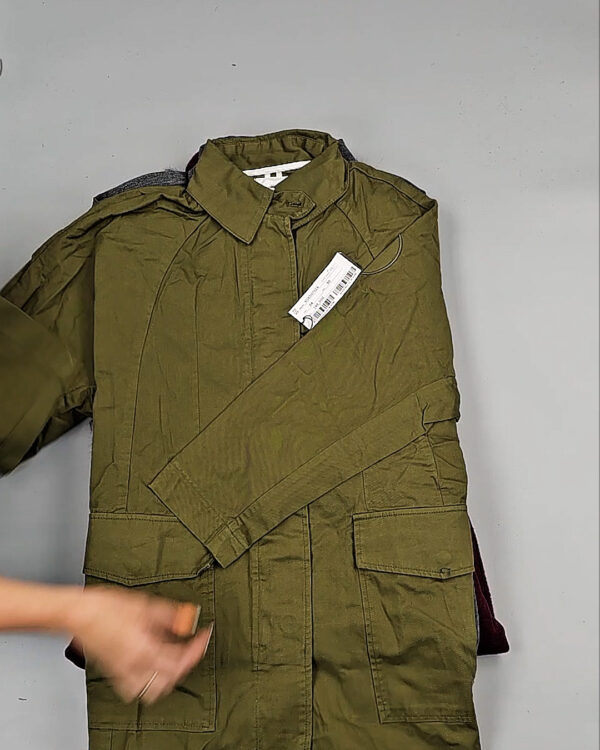 Фотография  996 - Верхняя одежда Корея 085#15 кг, ЛОТ № СТ-9246 оптом в Иркутске и Иркутской области