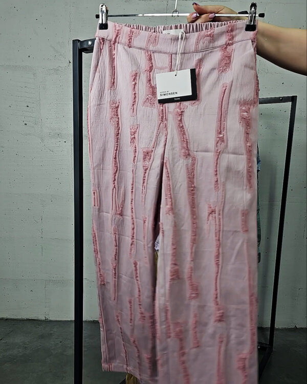 Фотография  534 - Karen by Simonsen mix 075#23 шт, ЛОТ №9100 оптом в Иркутске и Иркутской области