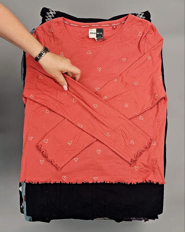 Фотография  773 - NEXT Winter Women mix#15 кг, ЛОТ СТ-9456 оптом в Иркутске и Иркутской области