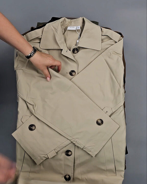 Фотография  297 - Ветровки Bestseller 045#10 кг, ЛОТ СТ-9409 оптом в Иркутске и Иркутской области