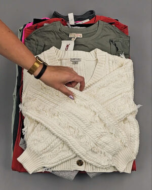 Фотография  409 - KIDS Winter СТОК CAN 084#5 кг, ЛОТ СТ-9447 оптом в Иркутске и Иркутской области