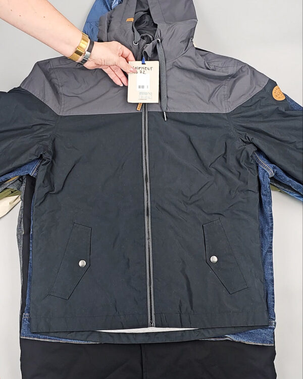 Фотография  367 - Ветровки BLEND HE + 075#10 кг, ЛОТ СТ-9569 оптом в Иркутске и Иркутской области