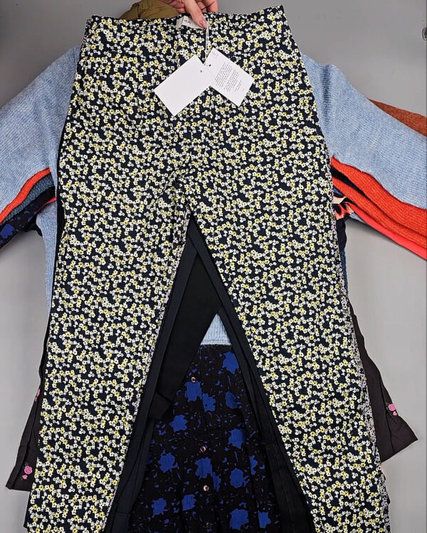 Фотография  867 - ICHI Winter mix 104#15 кг, ЛОТ СТ-9594 оптом в Иркутске и Иркутской области