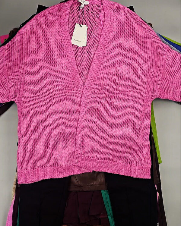 Фотография  393 - B.YOUNG Winter mix 104#15 кг, ЛОТ СТ-9597 оптом в Иркутске и Иркутской области