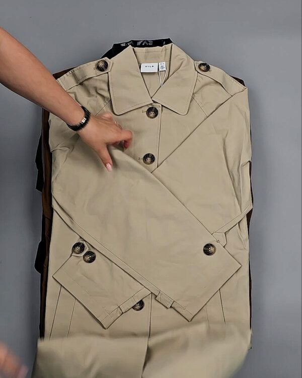 Фотография  211 - Ветровки Bestseller+DK 035#10 кг, ЛОТ СТ-9399 оптом в Иркутске и Иркутской области