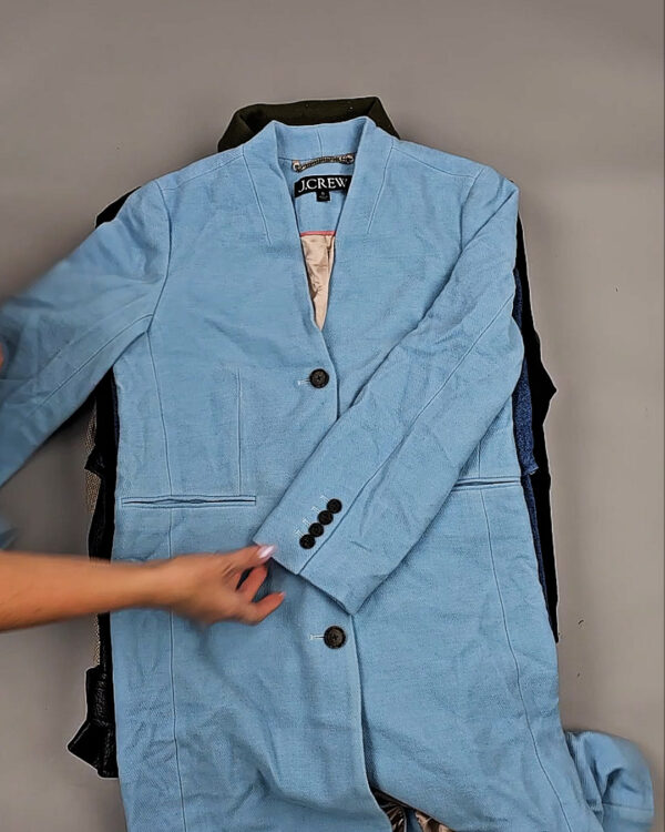 Фотография  726 - Ветровки женские CAN 104#11,5 кг, ЛОТ СТ-9402 оптом в Иркутске и Иркутской области