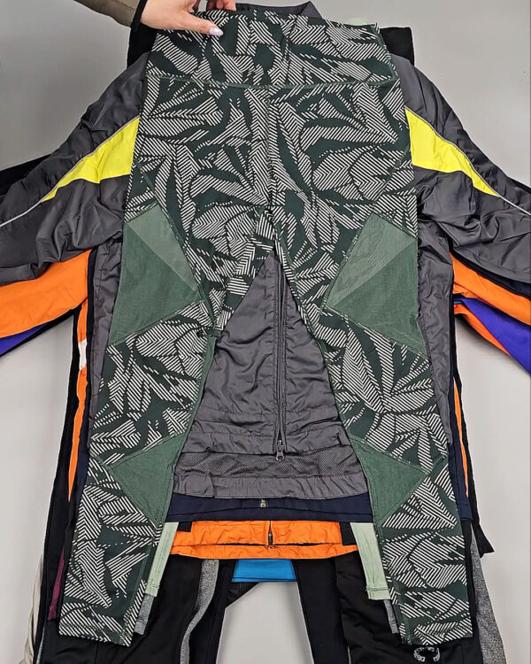 Фотография  377 - Спорт#25 кг, ЛОТ № СХ-0168 оптом в Иркутске и Иркутской области