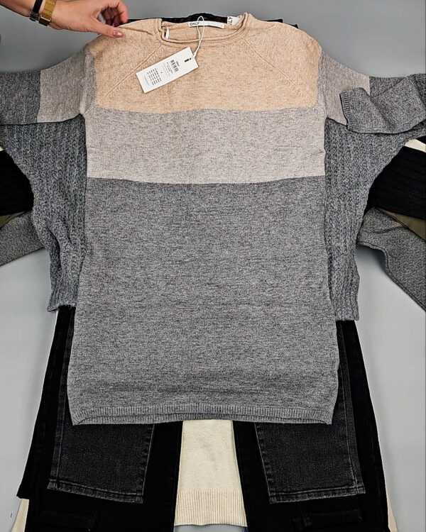 Фотография  859 - Bestseller Winter mix 104#15 кг, ЛОТ № СТ-9526 оптом в Иркутске и Иркутской области