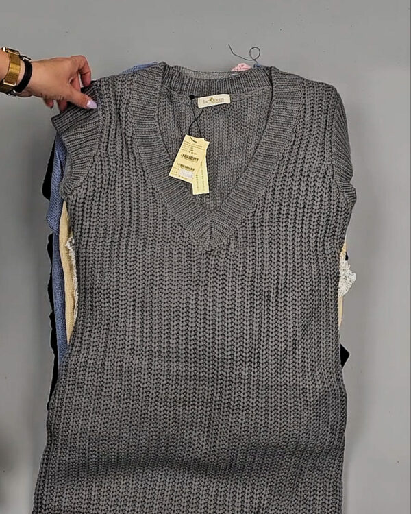 Фотография  509 - Джемпера Корея 085#7 кг, ЛОТ СТ-9415 оптом в Иркутске и Иркутской области