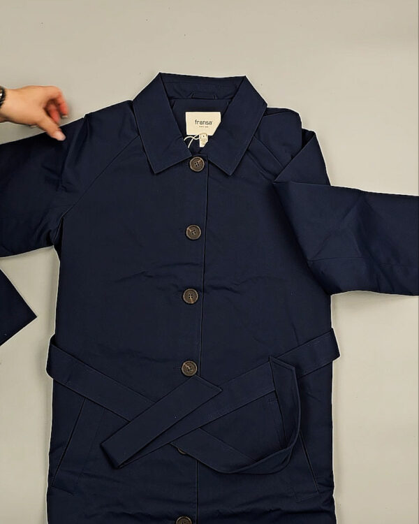 Фотография  649 - Ветровки Bestseller+DK 035#10 кг, ЛОТ СТ-9399 оптом в Иркутске и Иркутской области