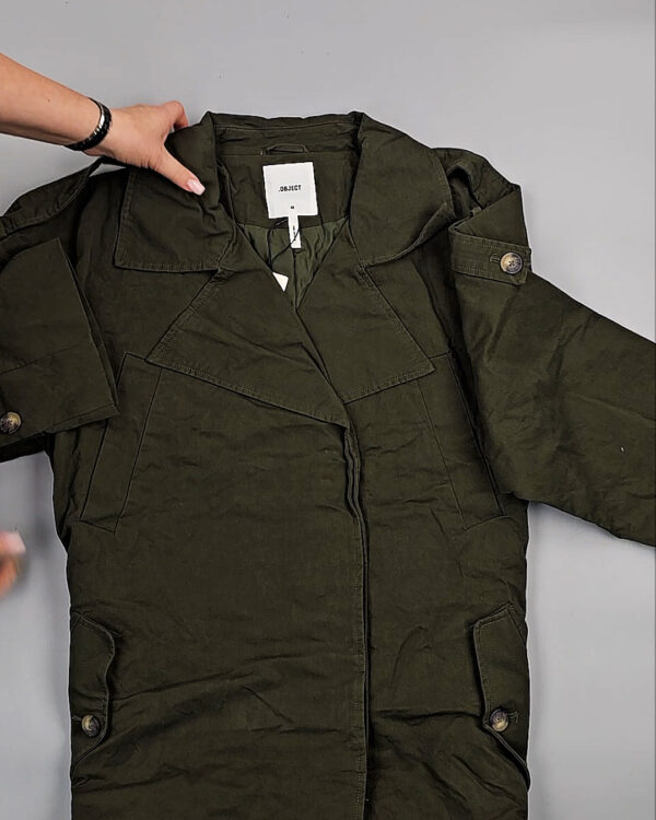 Фотография  119 - Ветровки Bestseller+DK 035#10 кг, ЛОТ СТ-9396 оптом в Иркутске и Иркутской области