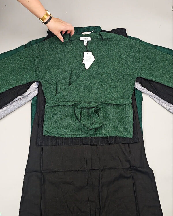 Фотография  804 - B.YOUNG Winter mix 104#15 кг, ЛОТ СТ-9599 оптом в Иркутске и Иркутской области