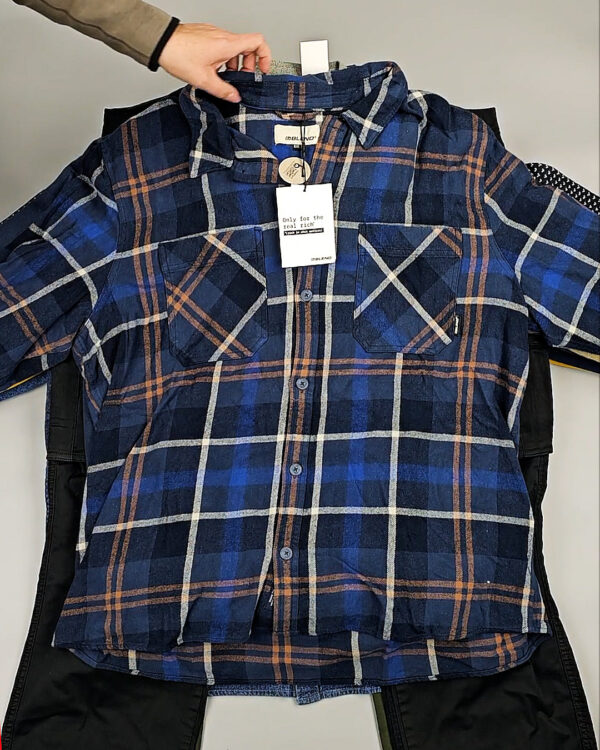 Фотография  121 - BLEND HE Winter 075#20 кг, ЛОТ № СТ-9522 оптом в Иркутске и Иркутской области