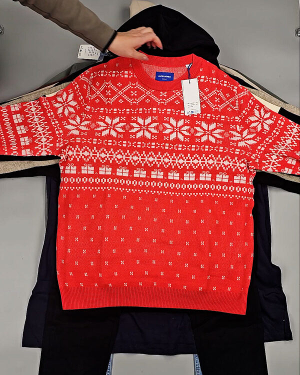 Фотография  901 - JACK JONES Men Winter mix 075#20 кг, ЛОТ № СТ-9533 оптом в Иркутске и Иркутской области