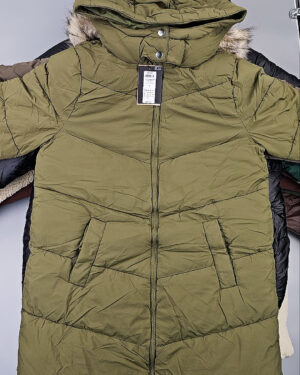 Купить Куртки BESTSELLER зима 045#10 кг, ЛОТ СТ-9827 оптом в Иркутске и Иркутской области