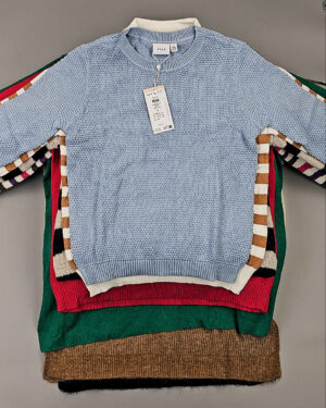 Купить Джемпера VILA W 104#7 кг, ЛОТ СТ-9993 оптом в Иркутске и Иркутской области