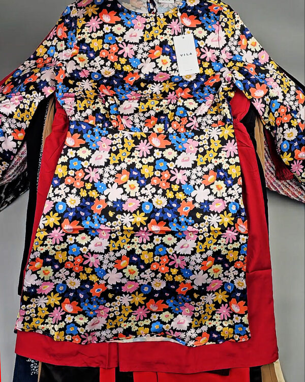 Фотография  907 - VILA Winter MIX 064#15 кг, ЛОТ СТ-9815 оптом в Иркутске и Иркутской области