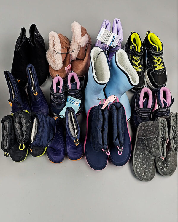 Фотография  369 - Обувь СТОК дети зима 065#6,4 кг, ЛОТ СТ-9662 оптом в Иркутске и Иркутской области