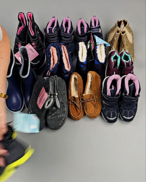 Фотография  496 - Обувь СТОК дети зима 065#6,5 кг, ЛОТ СТ-9663 оптом в Иркутске и Иркутской области