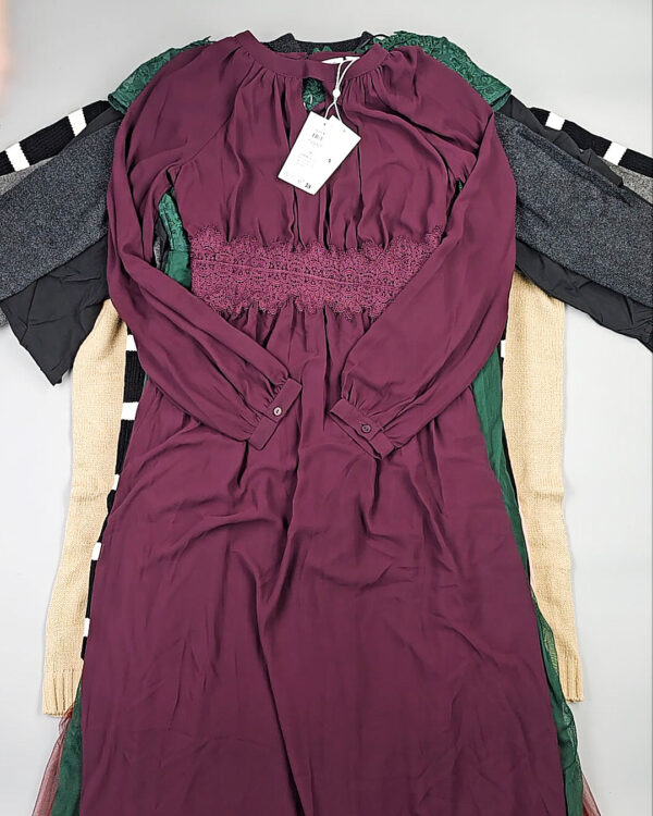 Фотография  534 - Платья VILA Winter 104#7 кг, ЛОТ СТ-9903 оптом в Иркутске и Иркутской области