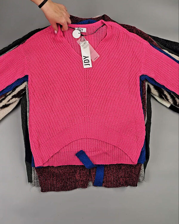 Фотография  351 - Джемпера Bestseller+DK 035#7 кг, ЛОТ СТ-9913 оптом в Иркутске и Иркутской области