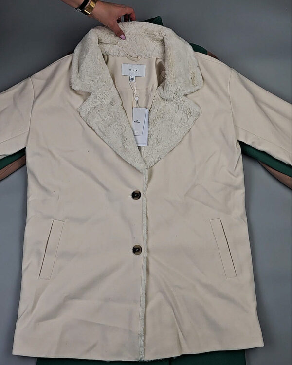 Фотография  362 - Пальто Bestseller 045#10 кг, ЛОТ СТ-9844 оптом в Иркутске и Иркутской области