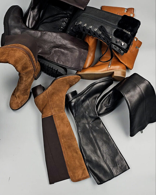 Фотография  968 - Сапоги Италия #7 шт, ЛОТ СТ-9679 оптом в Иркутске и Иркутской области