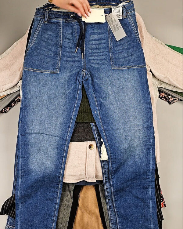 Фотография  117 - DK, Bestseller + Winter mix#15 кг, ЛОТ СТ-9956 оптом в Иркутске и Иркутской области