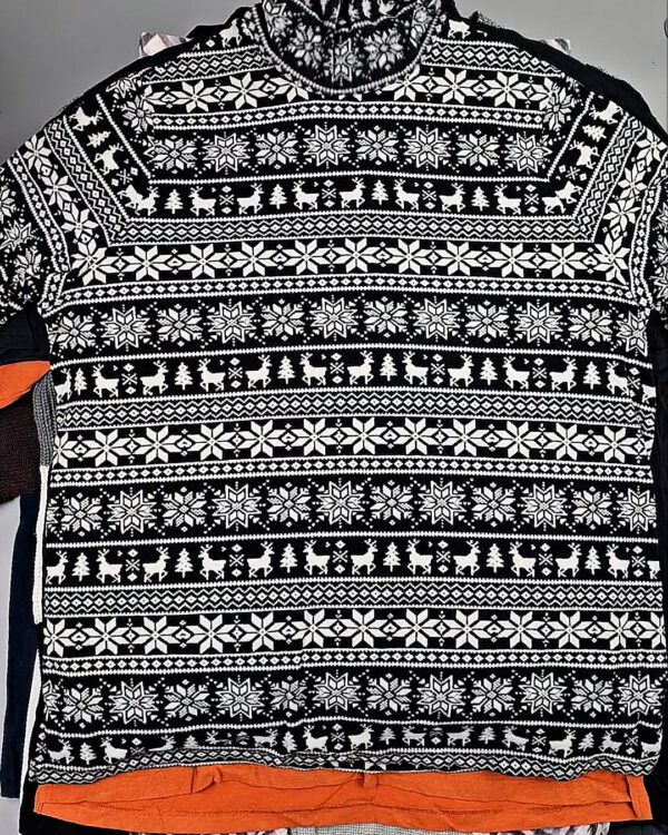 Фотография  555 - Oversize Winter mix LUX#25 кг, ЛОТ СХ-0238 оптом в Иркутске и Иркутской области