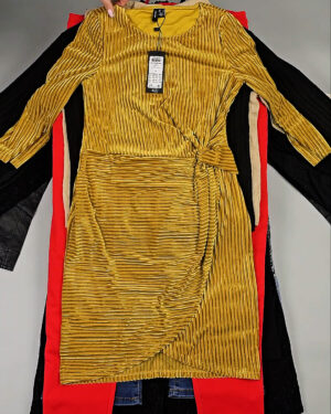 Фотография  544 - DK+Bestseller 085#16 кг, ЛОТ СТ-9952 оптом в Иркутске и Иркутской области