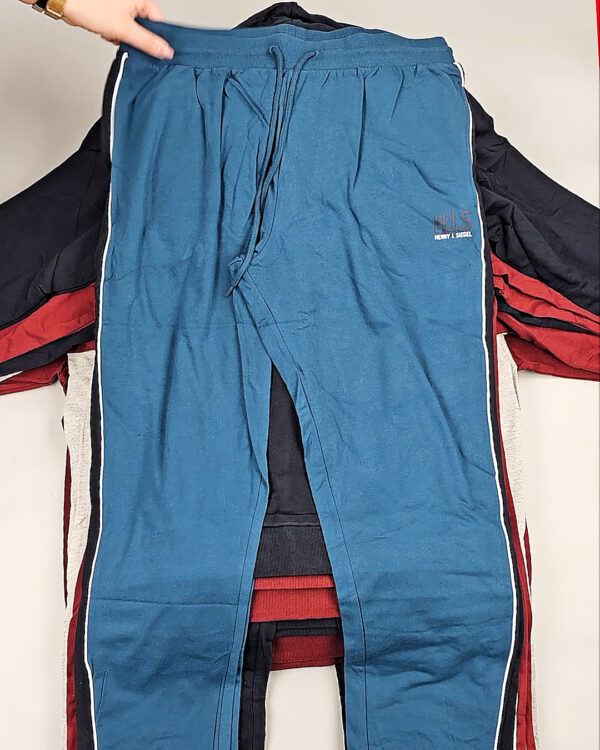 Фотография  595 - Спортивные костюмы (Herren-Trainingsanzuge voп HIS)#18 кг оптом в Иркутске и Иркутской области