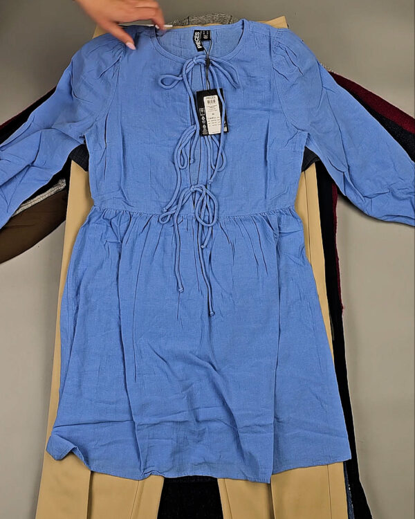 Фотография  947 - DK+Bestseller 085#16 кг, ЛОТ СТ-9950 оптом в Иркутске и Иркутской области