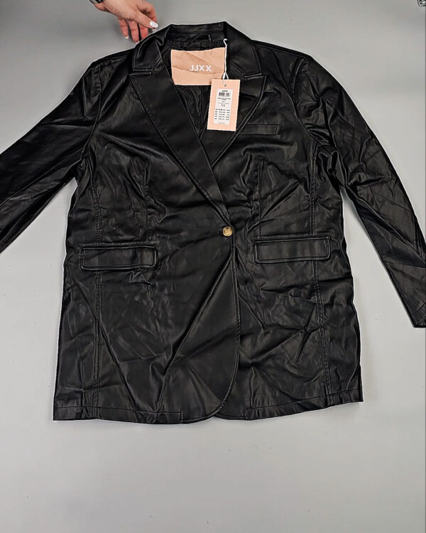 Фотография  604 - JACK JONES Women Winter mix 075 #15 кг, ЛОТ СТ-9961 оптом в Иркутске и Иркутской области